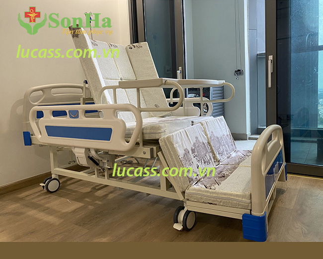 Giường Y Tế Đa Năng Điện Cơ GB-4E 1